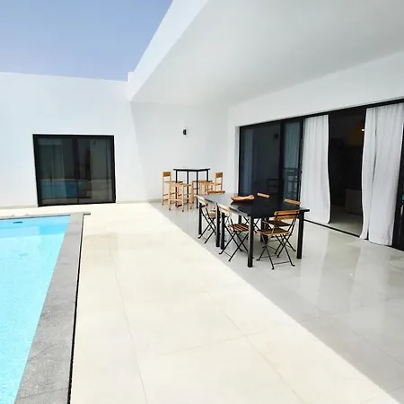 Pitaya - Luxury Escape * La Oliva