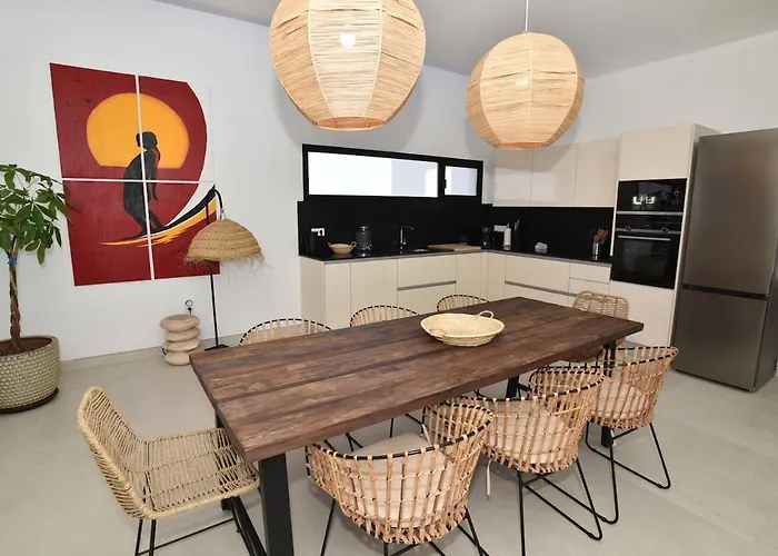 Pitaya - Luxury Escape * La Oliva