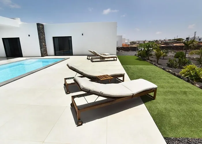 Pitaya - Luxury Escape La Oliva