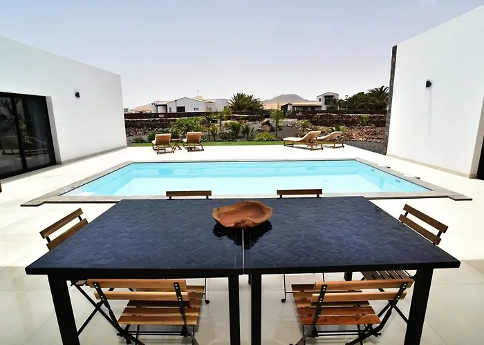 Pitaya - Luxury Escape La Oliva