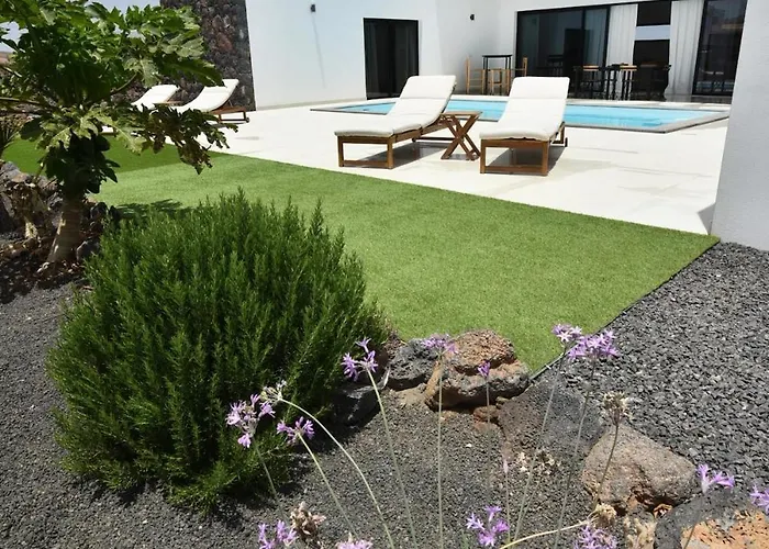 Pitaya - Luxury Escape La Oliva