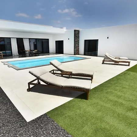 Pitaya - Luxury Escape * ラ・オリーバ