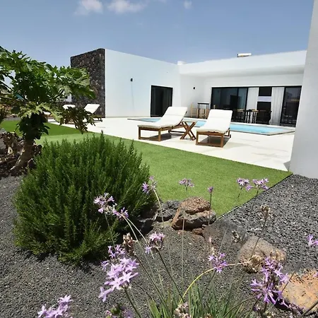 Pitaya - Luxury Escape * ラ・オリーバ